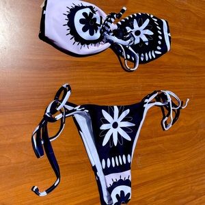 Strapless black and white two piece bikini
